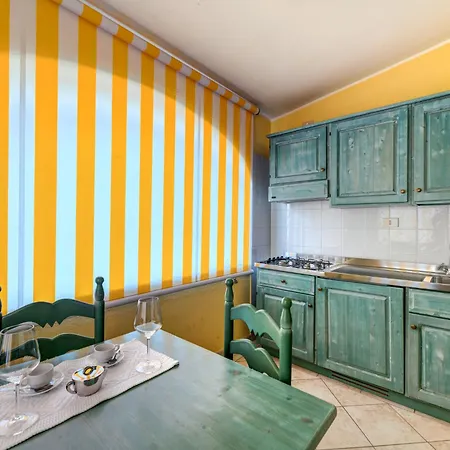 Апартаменты Cala Viola-5 By Interhome Кала-Либеротто